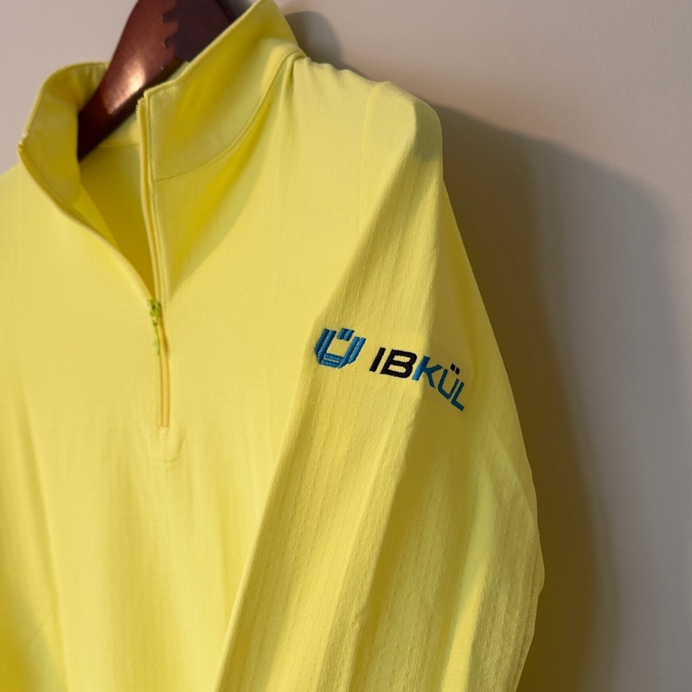 IBKUL Bright Yellow Long-Sleeve Quarter-Zip Performance Top - Picture 4 of 5